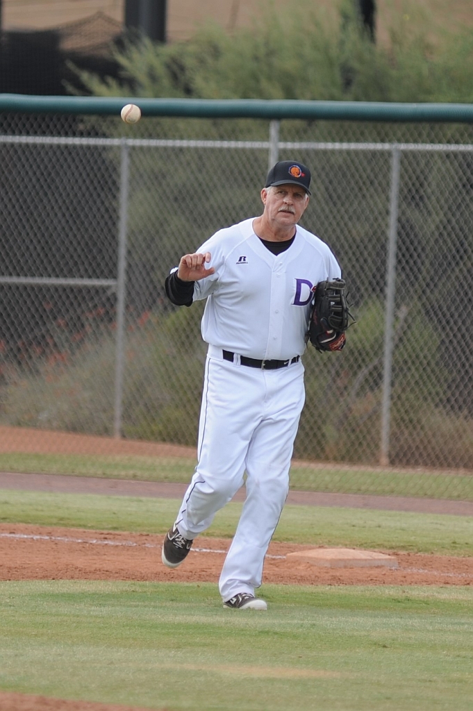 Dragons_2017-10-30 (220).jpg - (c)2010 DeVetter